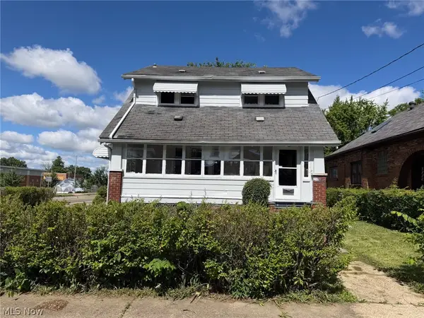 1282 Brown Street, Akron, OH 44301