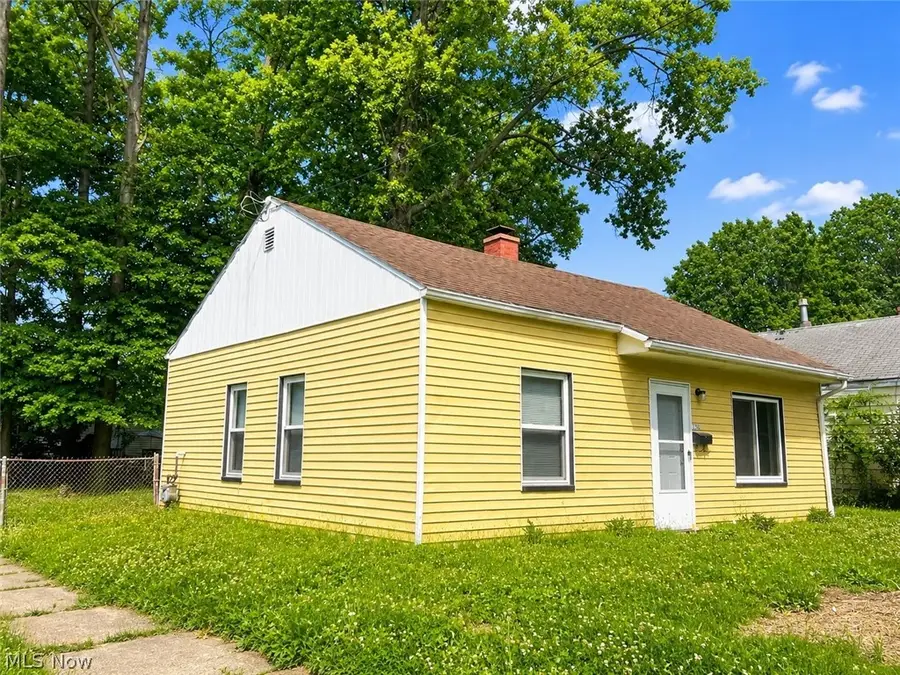 1294 Inman Street, Akron, OH 44306 - #2