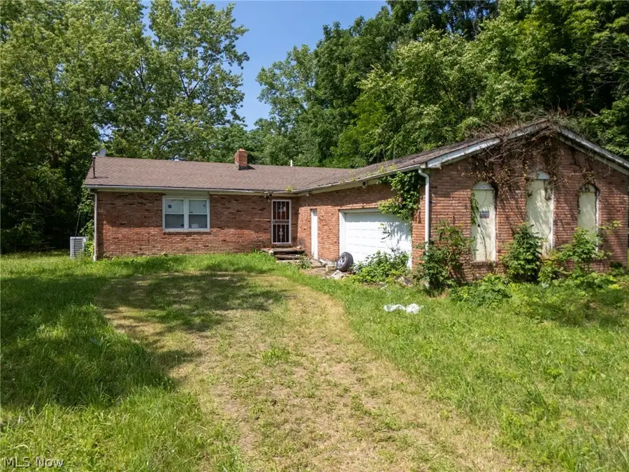 17222 Reynolds Road, West Farmington, OH 44491 - #2