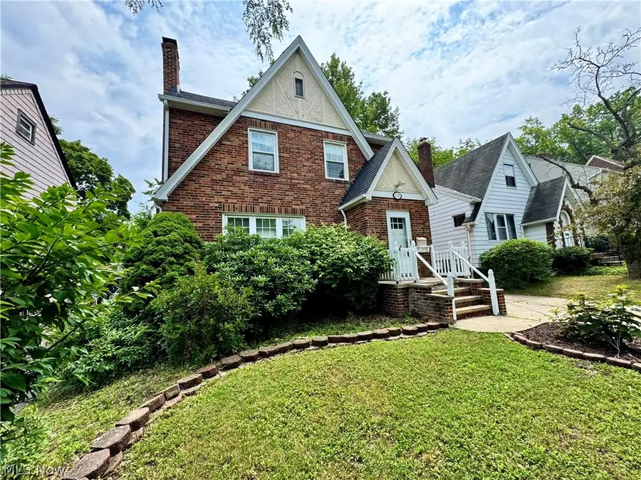 1163 Oxford Road, Cleveland Heights, OH 44121 - #2