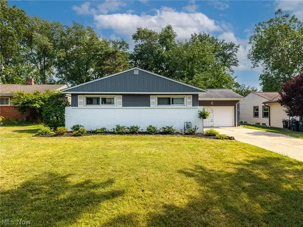 4888 N Sedgewick Road, Lyndhurst, OH 44124