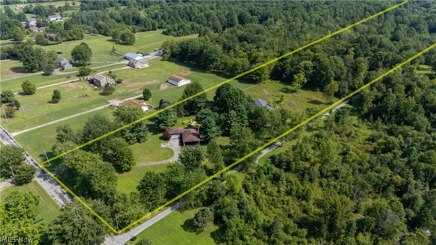 986 Bristol Champion Townline Ne Road, Bristolville, OH 44402 - #2