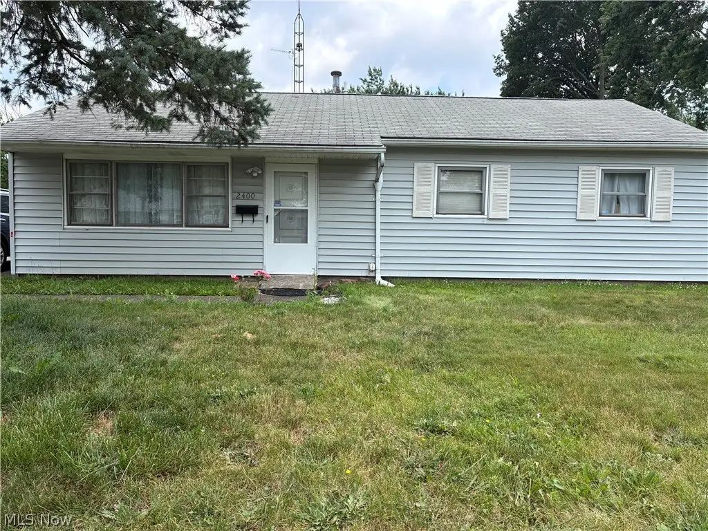 2400 Midway Ne Avenue, Canton, OH 44705 - #1