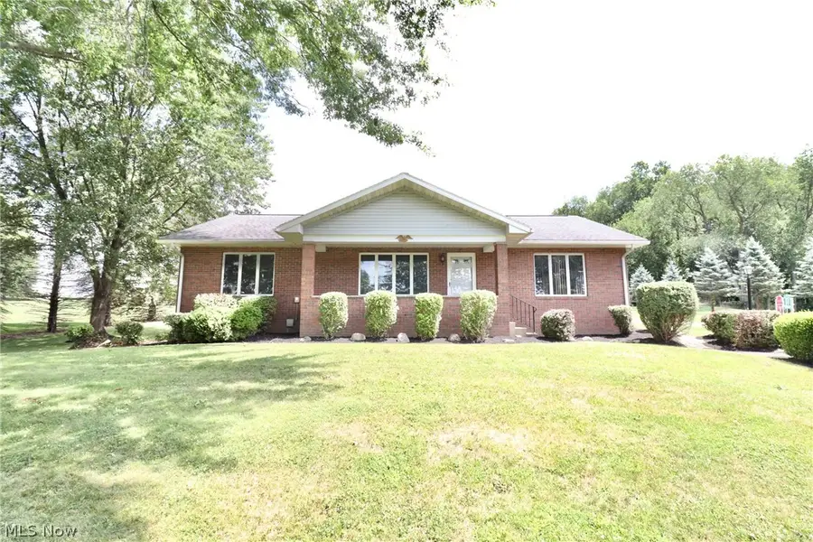 88 Hillside Drive, Dalton, OH 44618 - #2