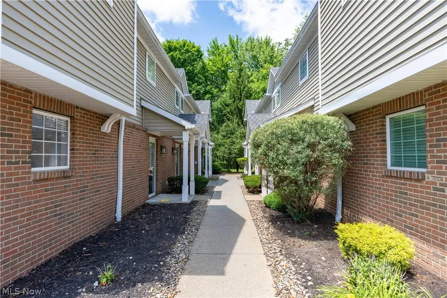 3395 Lenox Village Drive #149, Fairlawn, OH 44333 - #2