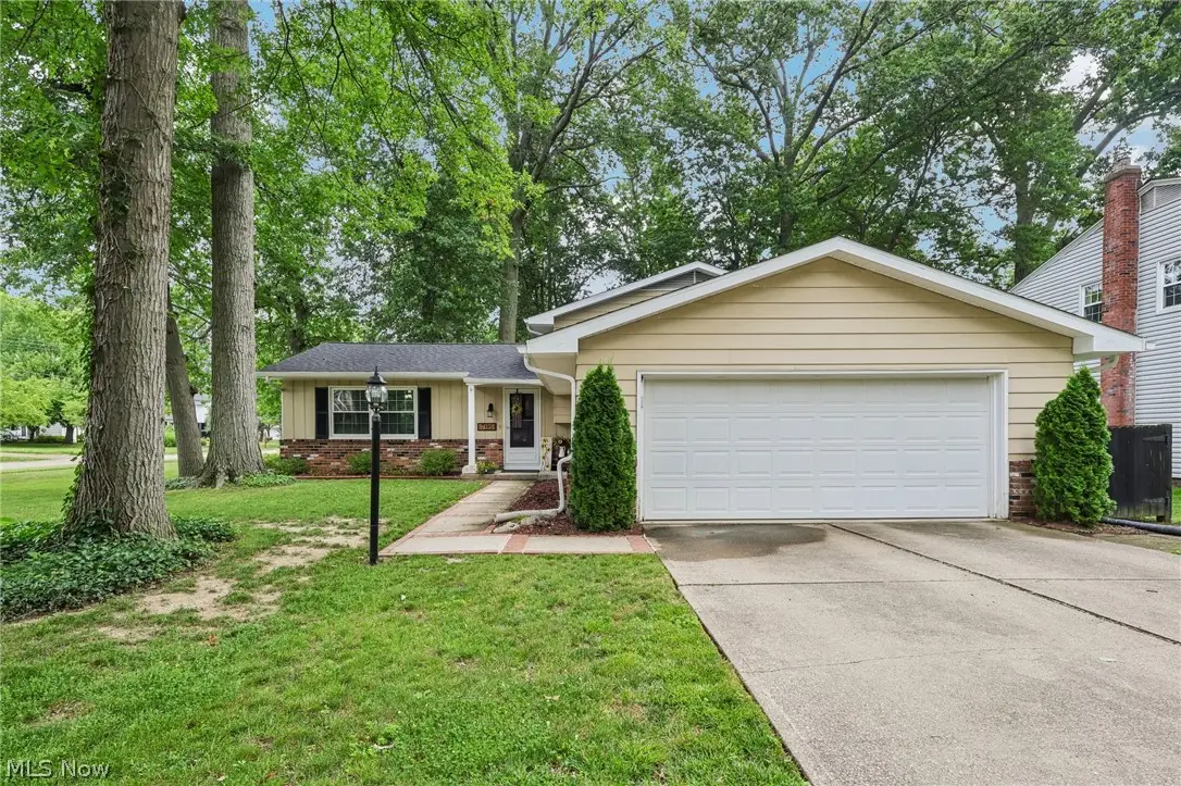 7195 Taft Street, Mentor, OH 44060 - #1