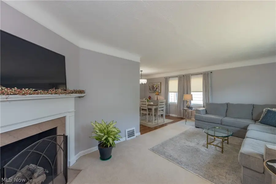 9408 S Highland Avenue, Garfield Heights, OH 44125 - #3