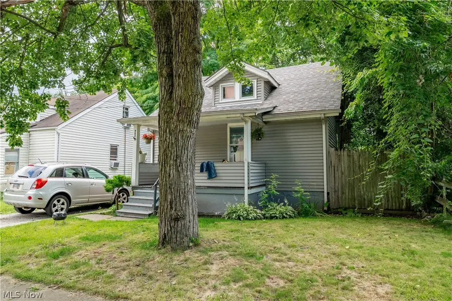 982 Eva Avenue, Akron, OH 44306 - #3