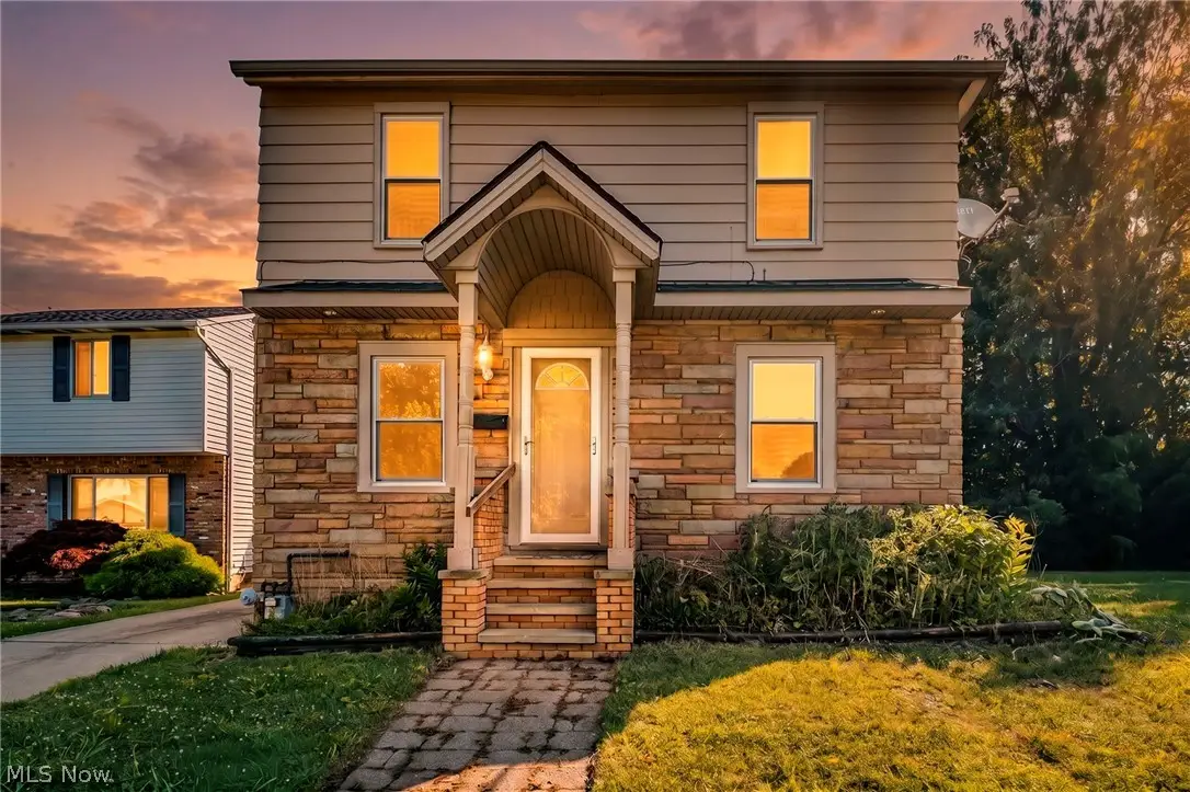 1925 Robindale Street, Wickliffe, OH 44092 - #1