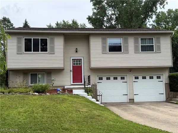 3318 Van Buren Drive, Brunswick, OH 44212