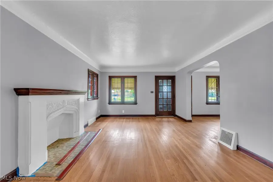 3852 E 140th Street, Cleveland, OH 44128 - #3