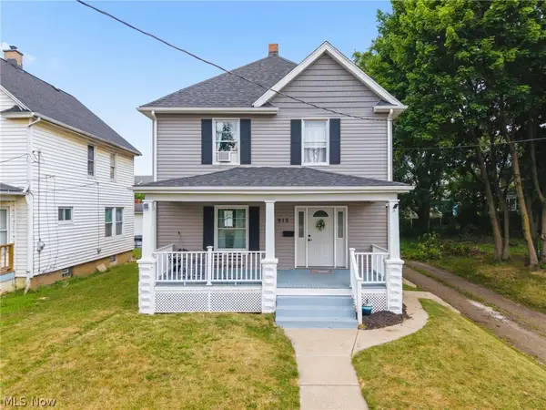 915 Auburn Nw Place, Canton, OH 44703