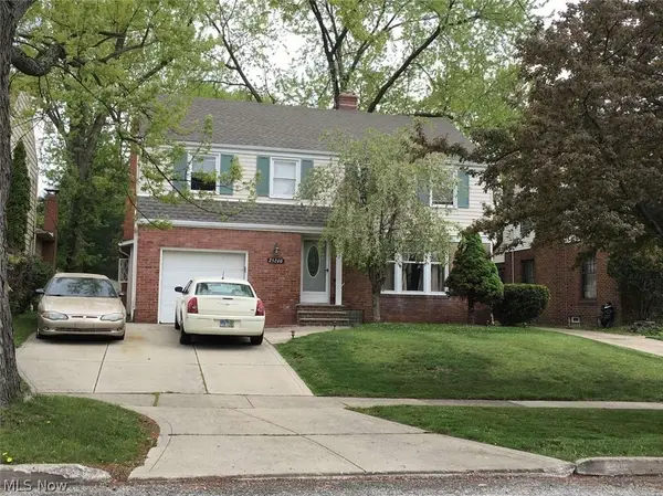 25200 Glenbrook Boulevard, Euclid, OH 44117