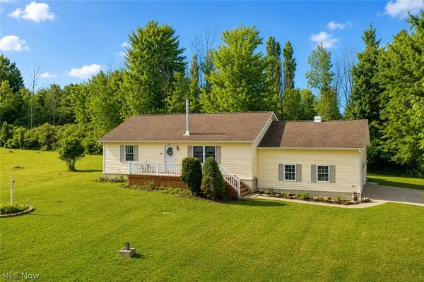 6077 Weaver Road, Conneaut, OH 44030