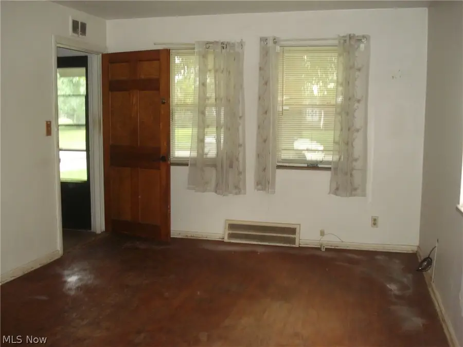 21050 Crystal Avenue, Euclid, OH 44123 - #2