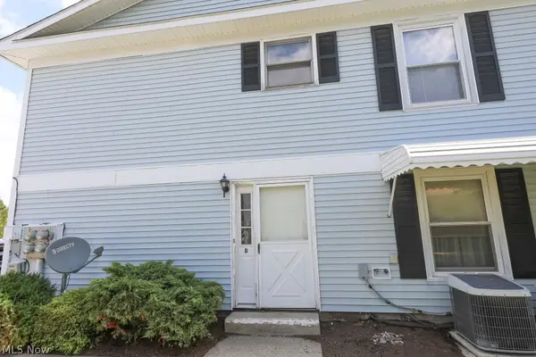 1258 Pembrooke Drive #D, Salem, OH 44460