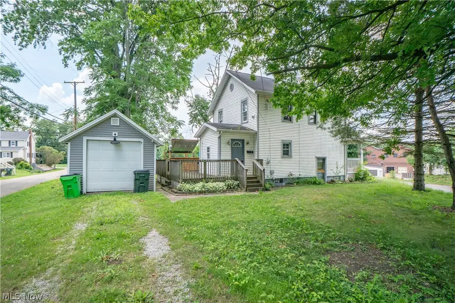 1033 Walnut Avenue, Alliance, OH 44601 - #3