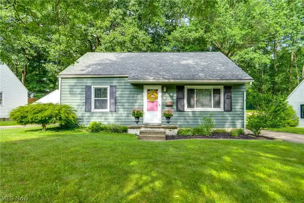 620 Woodside Drive, Kent, OH 44240