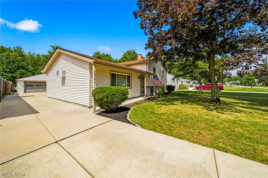 38541 Bell Road, Willoughby, OH 44094 - #3