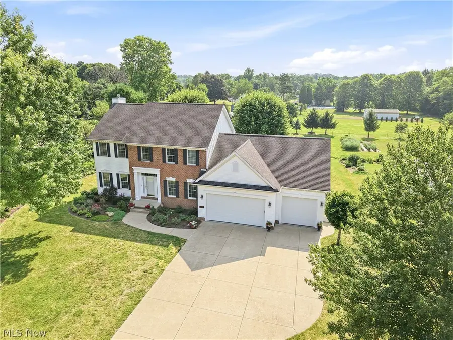 5808 Shallow Creek Avenue, Louisville, OH 44641 - #2