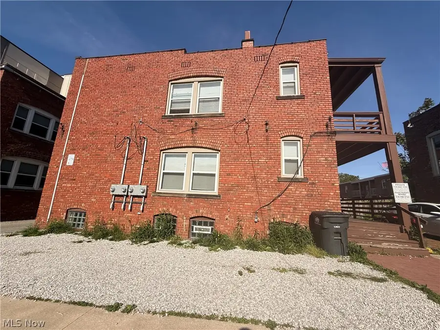11713 Nelson Court, Lakewood, OH 44107 - #2