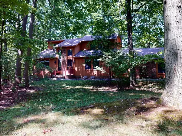 8495 Painesville Warren Road, Concord Twp, OH 44077