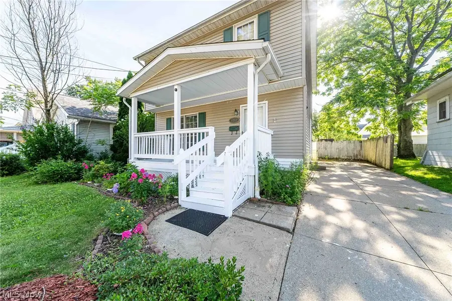 1211 Big Falls Avenue, Akron, OH 44310 - #3