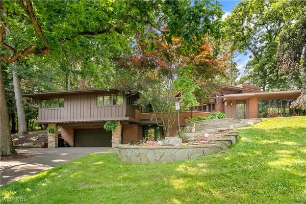 2661 Perry Nw Drive, Canton, OH 44708