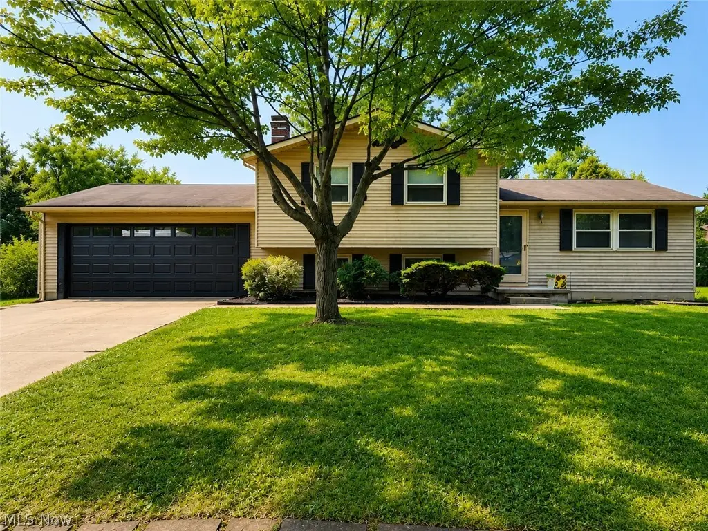 4566 Chatwood Drive, Stow, OH 44224 - #1