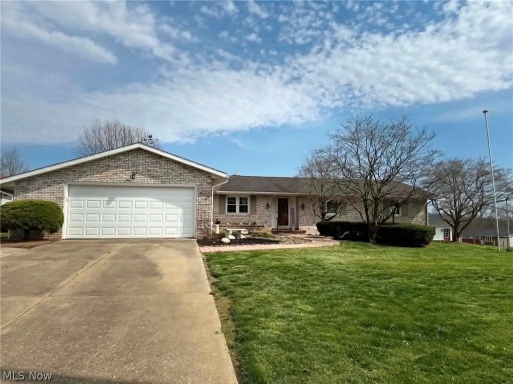 354 Mound Road, Duncan Falls, OH 43734 - #1