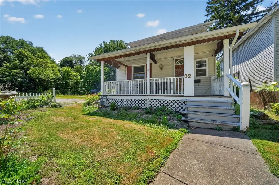 32 Water Street, Geneva, OH 44041 - #2