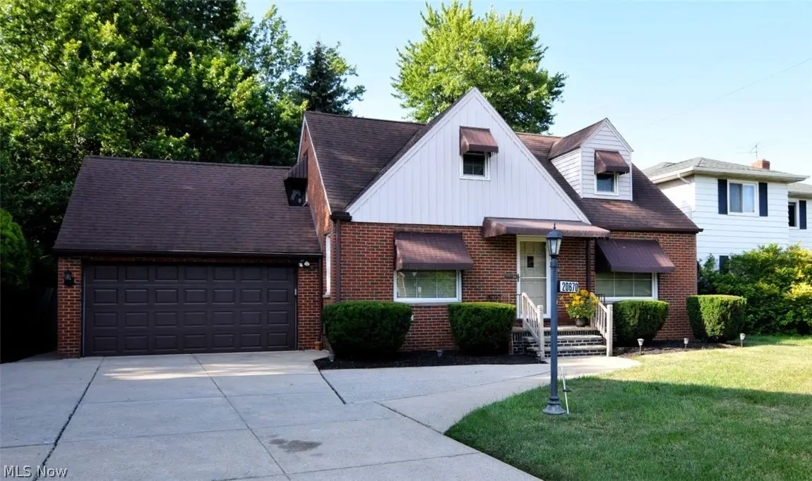 20670 Lake Shore Boulevard, Euclid, OH 44123 - #1