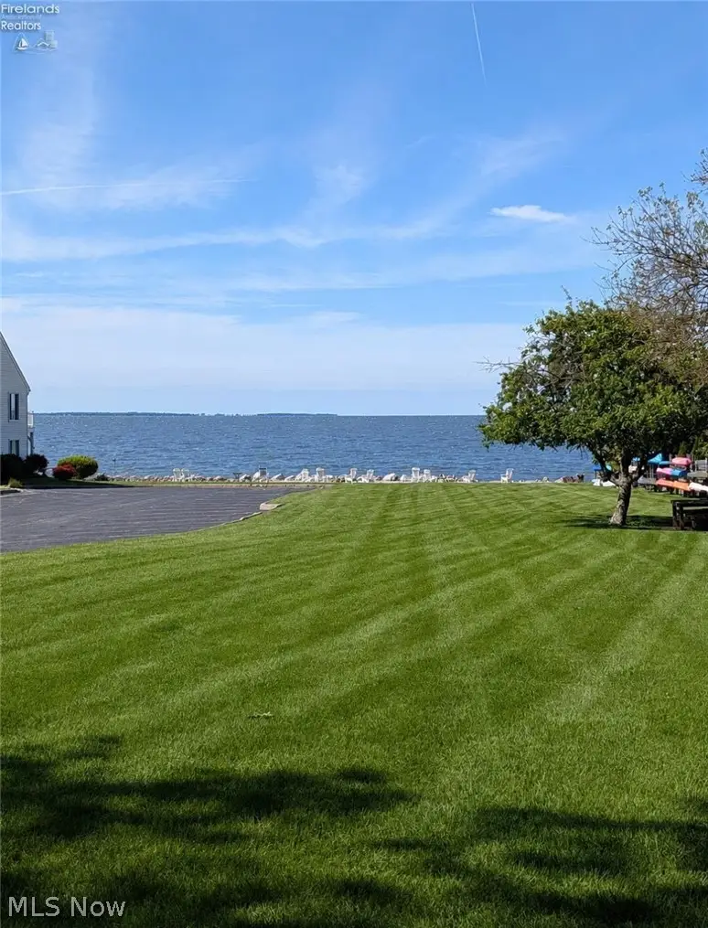 459 N Lake Pine Drive #2, Marblehead, OH 43440 - #2
