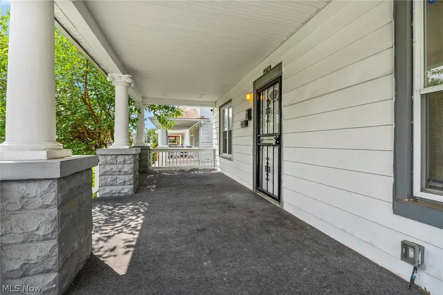4218 E 124th Street, Cleveland, OH 44105 - #2