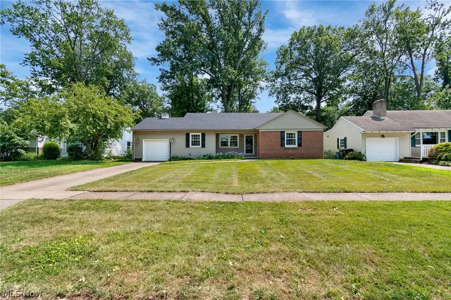 321 Miami Avenue, Elyria, OH 44035 - #2