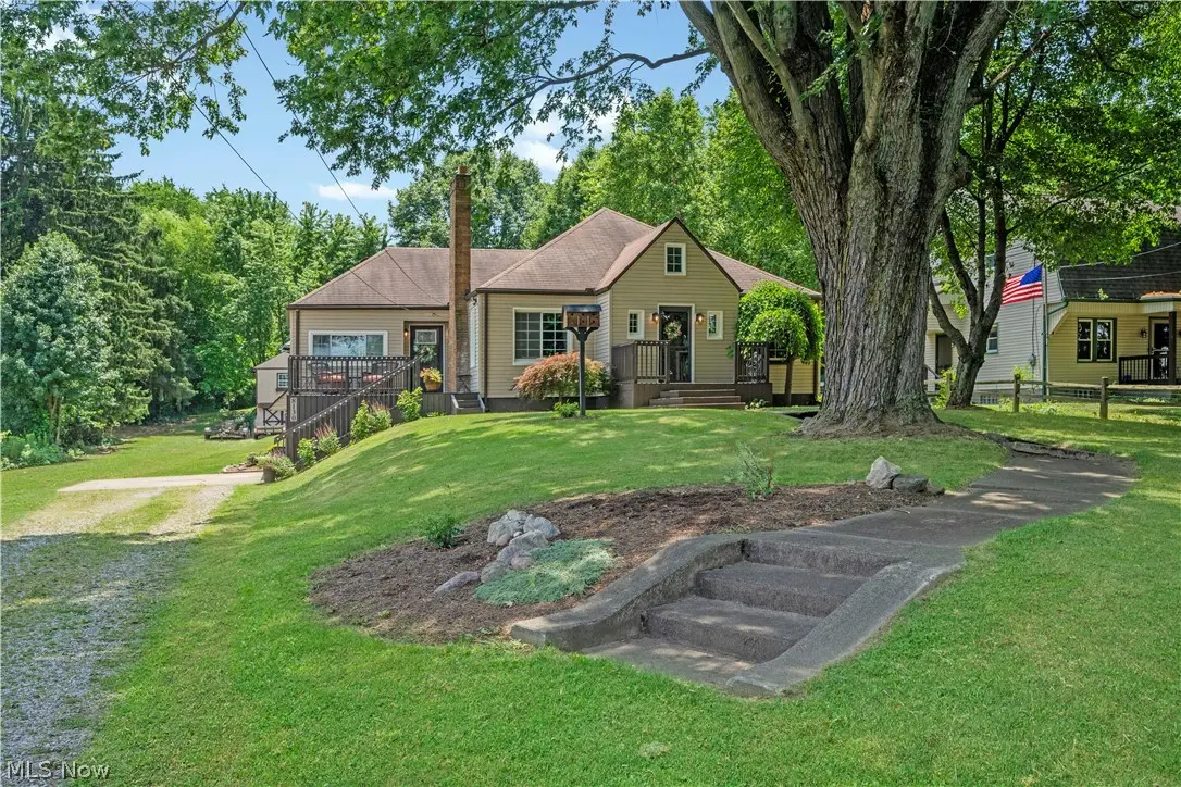 8130 Navarre Sw Road, Massillon, OH 44646 - #1