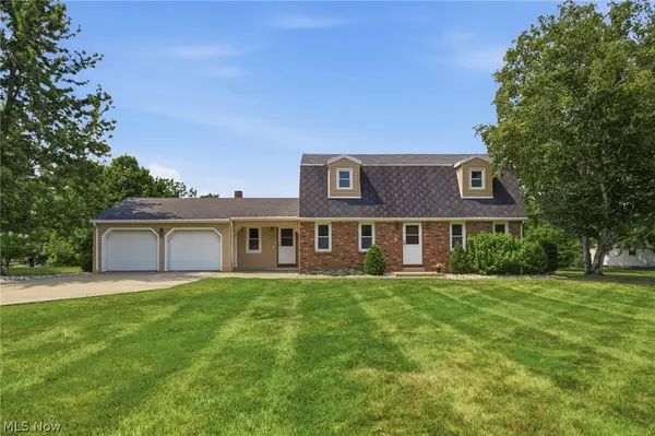 77 Seminary Street, Greenwich, OH 44837
