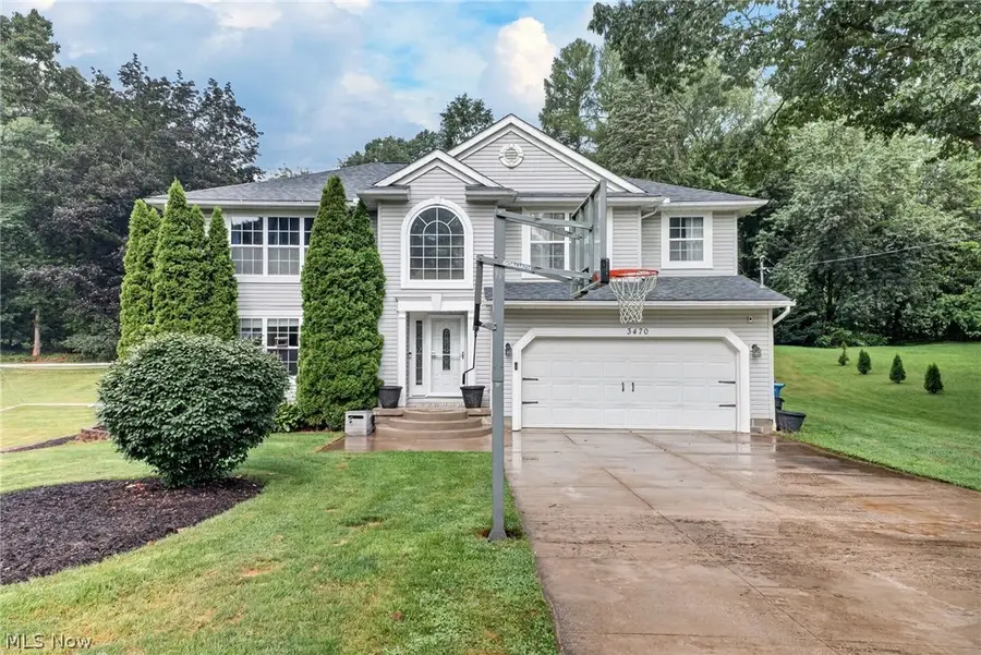 3470 Madora Avenue, Green, OH 44319 - #2