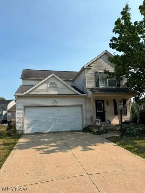 4466 Newcastle Cove, Brunswick, OH 44212