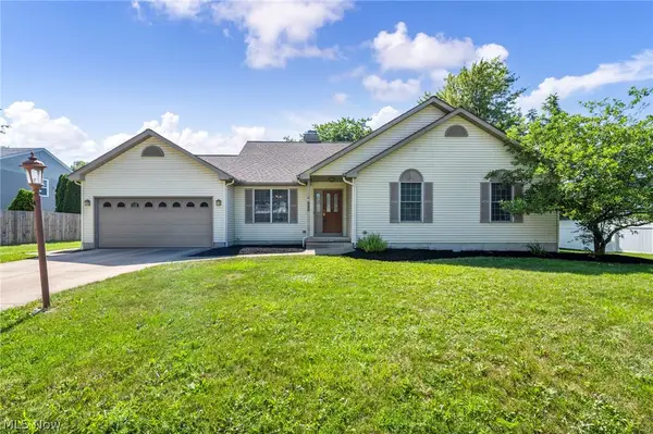 690 Grantwood Avenue, Sheffield Lake, OH 44054