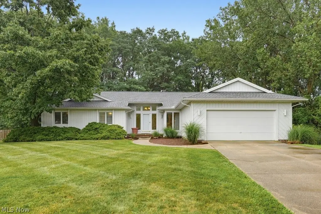 28653 Estates Court, Solon, OH 44139 - #1