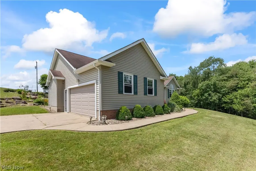 3050 Bronze Nw Road, Carrollton, OH 44615 - #2