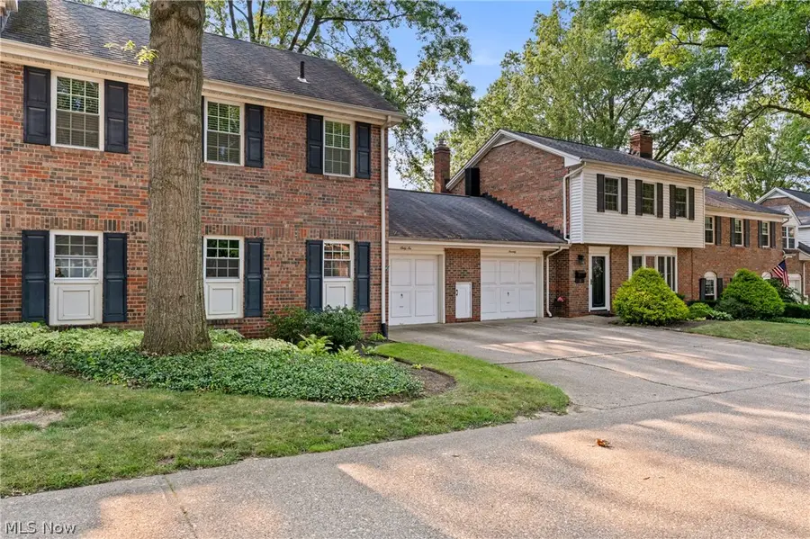 66 Yardley Lane, Akron, OH 44313 - #2