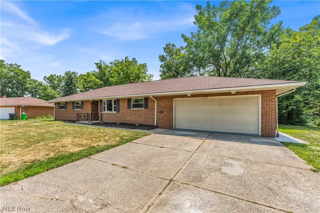 11450 Andover Boulevard, Garfield Heights, OH 44125 - #1