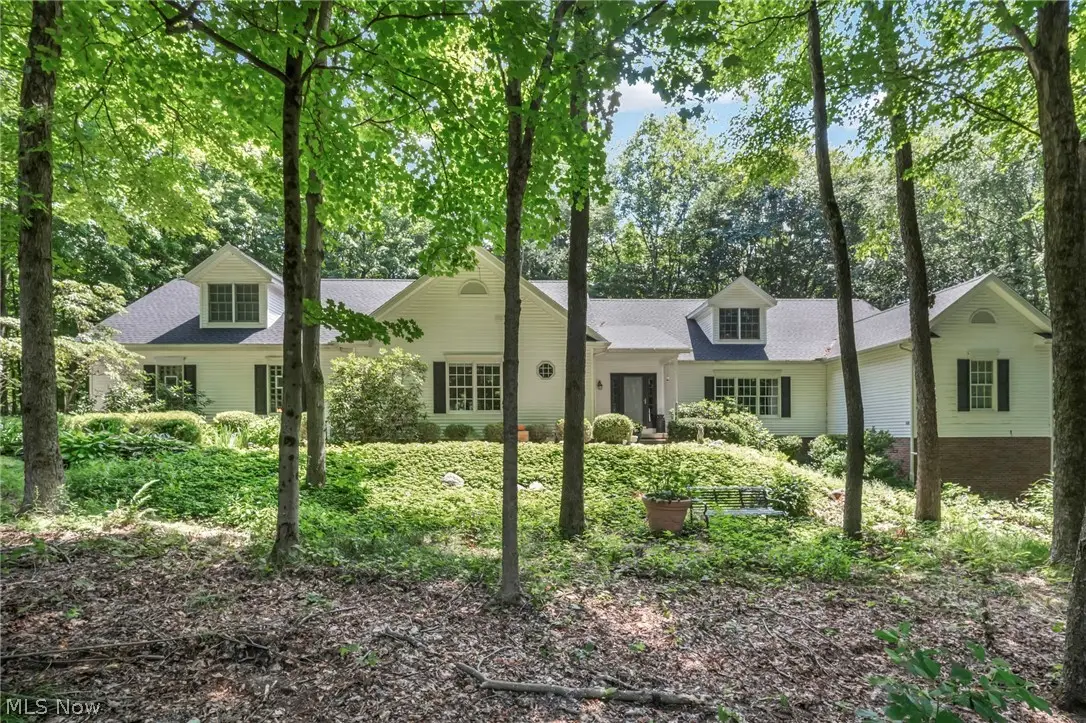 1144 Tanglewood Drive, Mantua, OH 44255 - #1