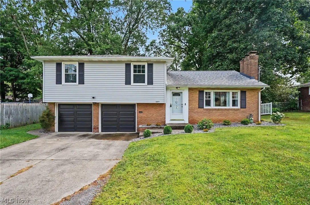 3877 Ayrshire Drive, Youngstown, OH 44511 - #1