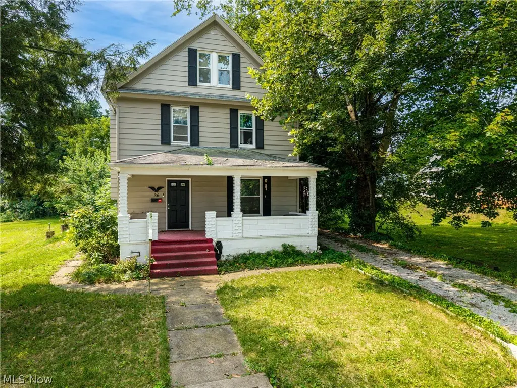 36 W Hiram Street, Barberton, OH 44203 - #1