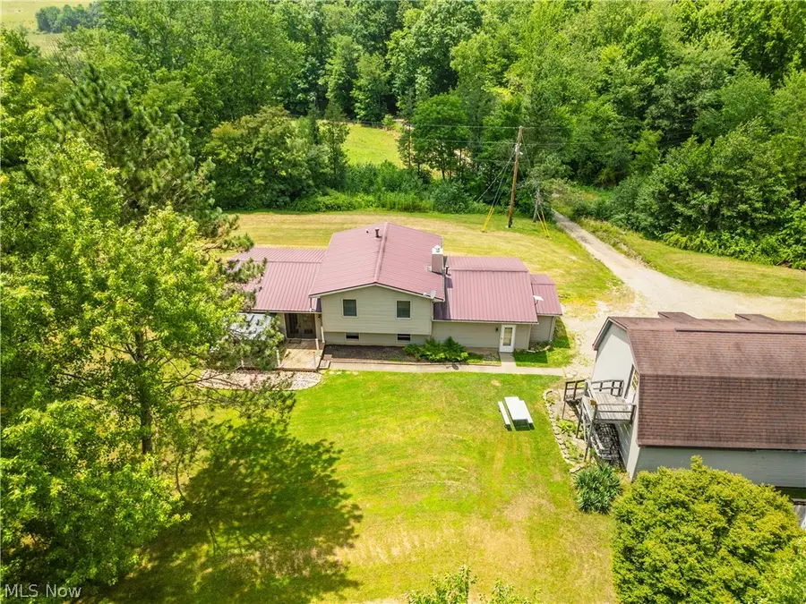 9509 & 9433 Frank Sw Road, Port Washington, OH 43837 - #2