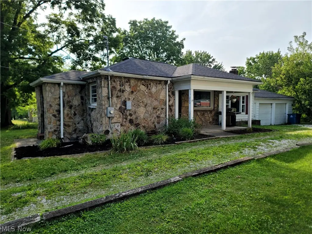 220 Robert Drive, Kent, OH 44240 - #1