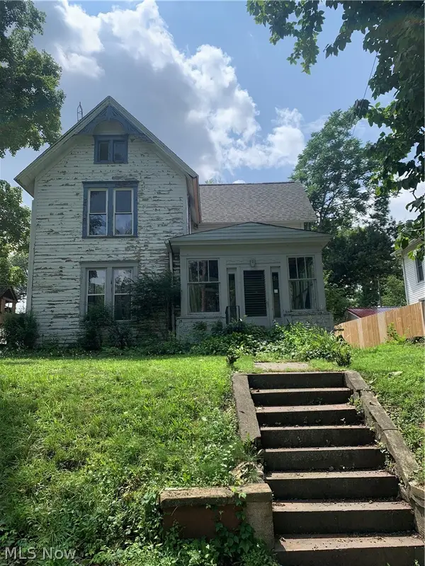334 State Street, Leetonia, OH 44431
